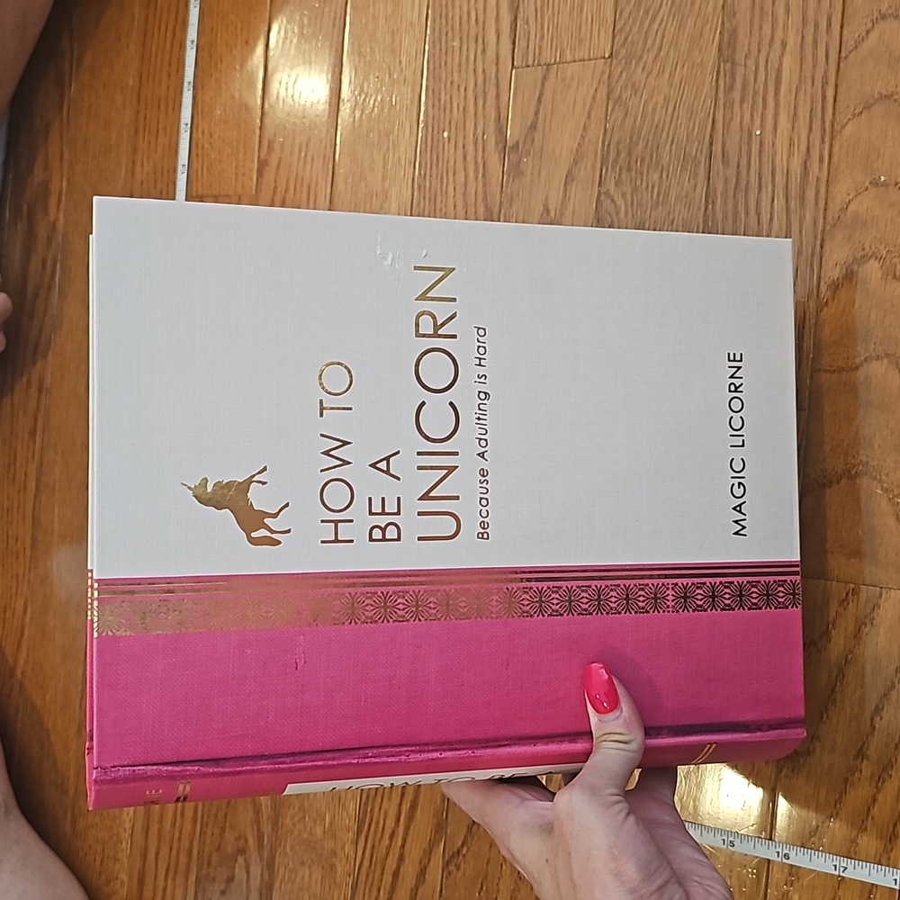 12"x9" empty book box " how to be a unicorn" - Picture 2 of 6